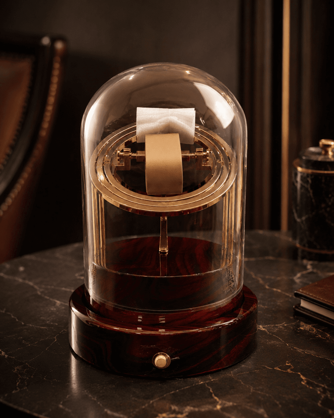 Robert Taylor Watch Ranger watch winder — Exclusive Gold.